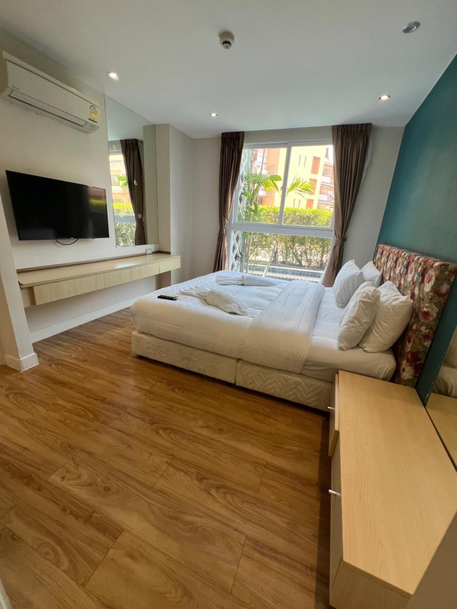 Grande Caribbean Condo By Somphong Pattaya Extérieur photo